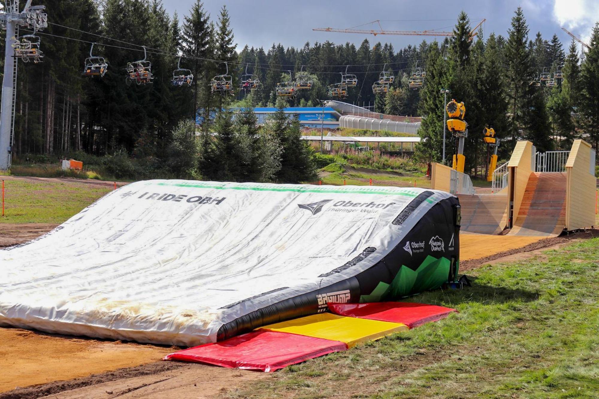 Konsumhotel Am Park Oberhof  Zewnętrze zdjęcie